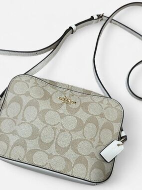 Coach Signature Canvas Crossbody Bag in Chalk/Khaki